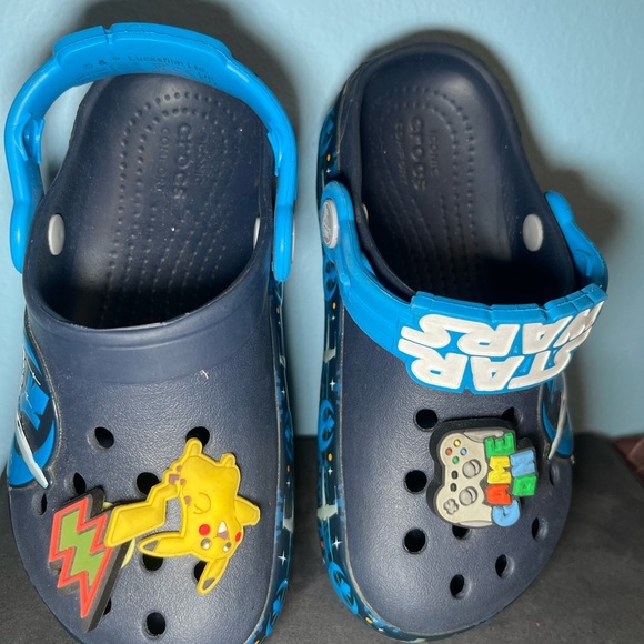 CROCS Blue Slippers with Perforated Design - Picture 4 of 7